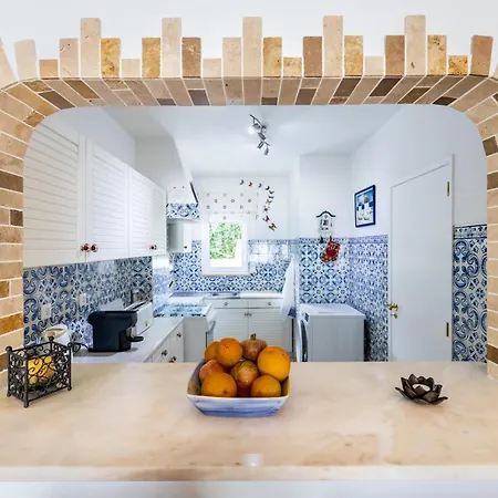 Coolhouses Algarve, Luz, 1 Bed Flat, Floor, A Stone's Throw To The Beach, Casa Isabell Appartamento Luz