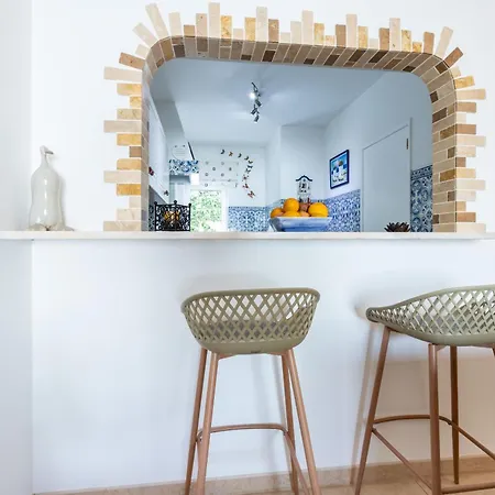 Apartamento Coolhouses Algarve, Luz, 1 Bed Flat, Floor, A Stone's Throw To The Beach, Casa Isabell Luz